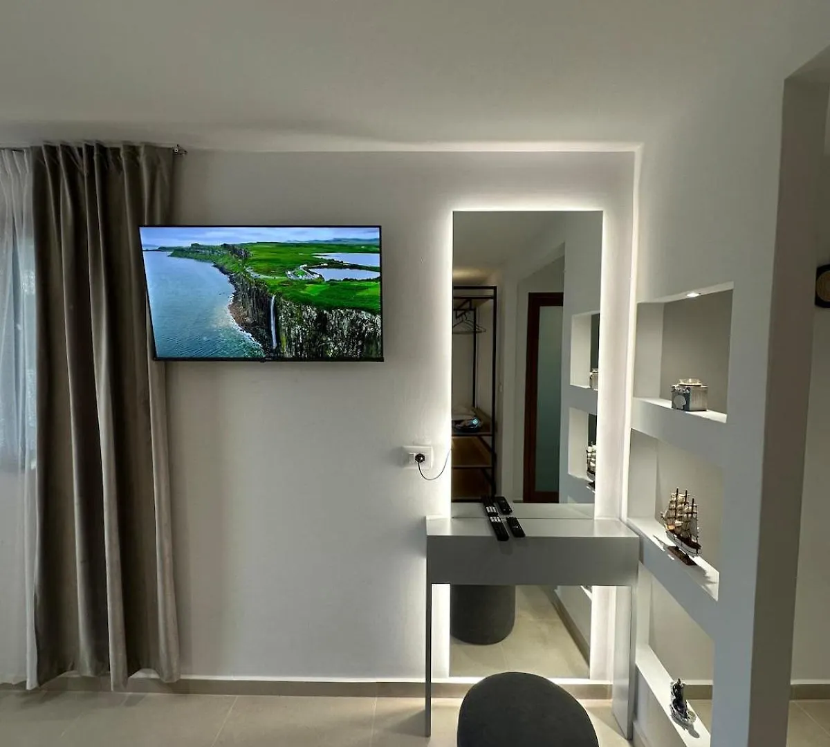 Green Cottage 0*, Ксамил Албания